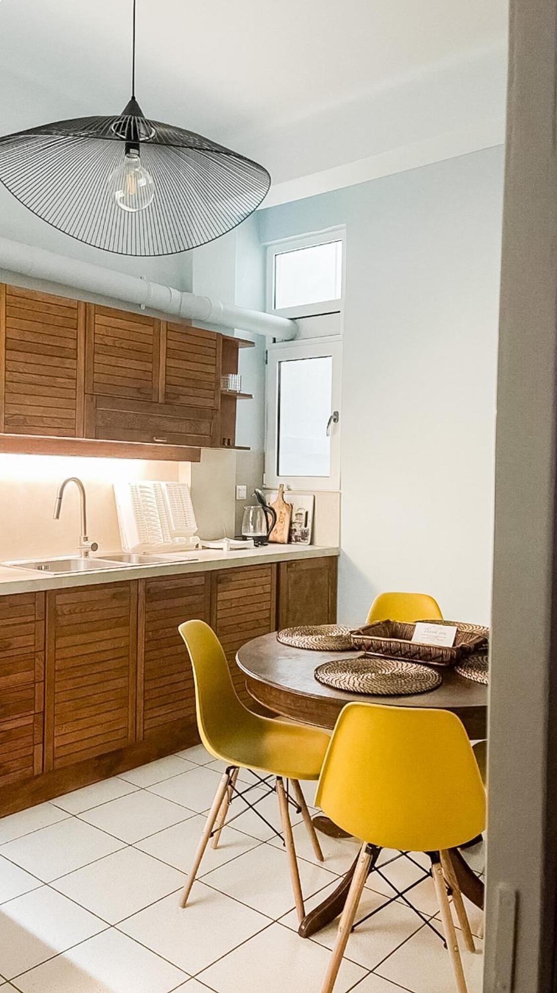 Apartment Near Metro + Port Piraeus Bagian luar foto