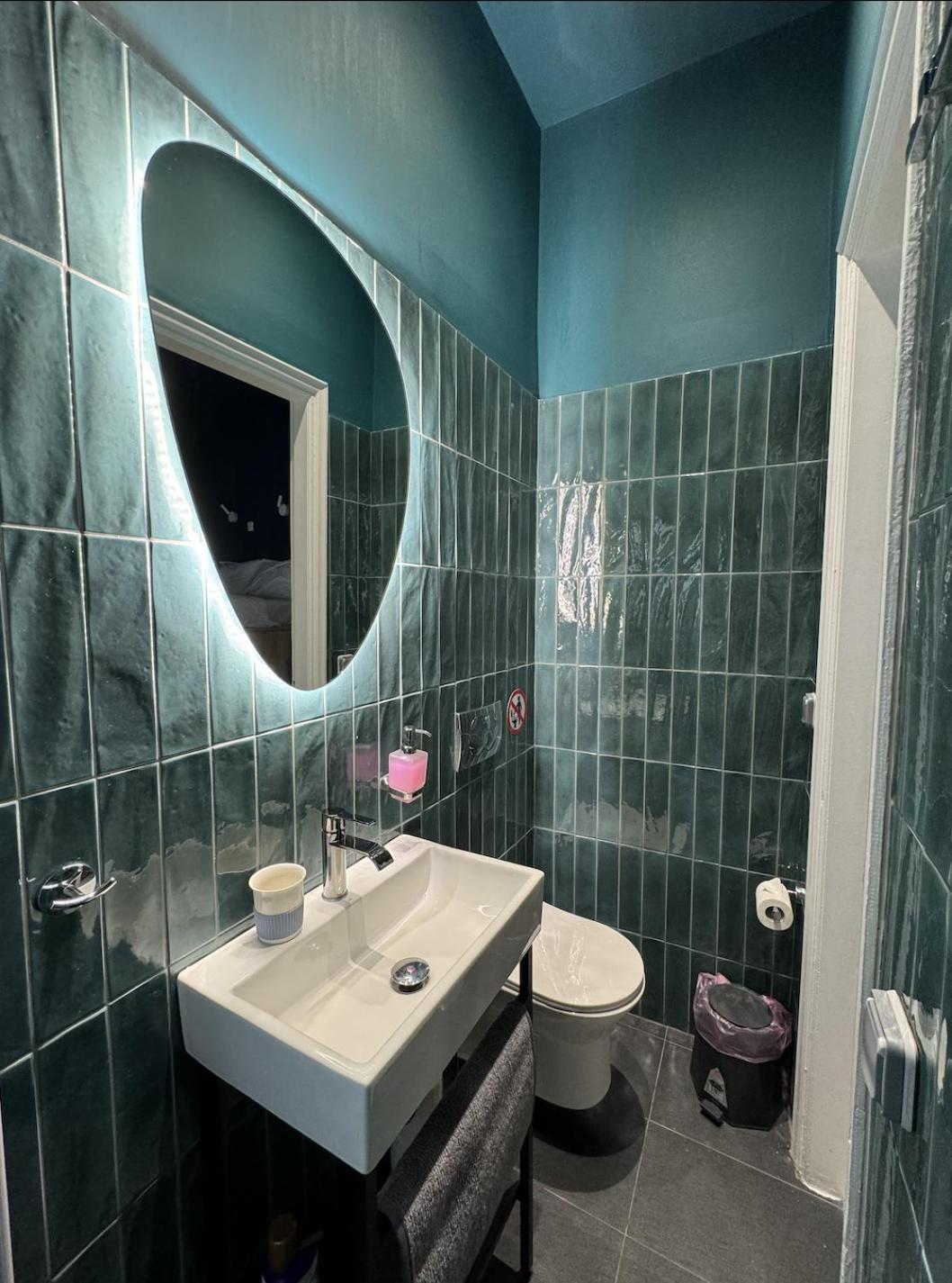 Apartment Near Metro + Port Piraeus Bagian luar foto